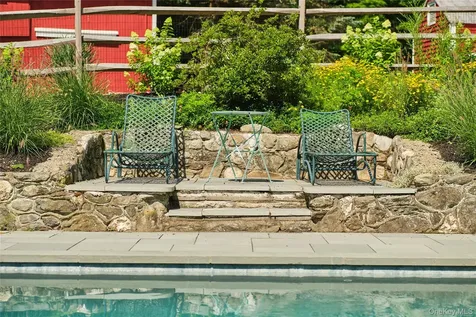 41 Seelbach Lane Staatsburg NY 12580