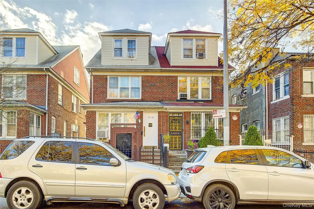 3528 93rd Street Jackson Heights NY 11372