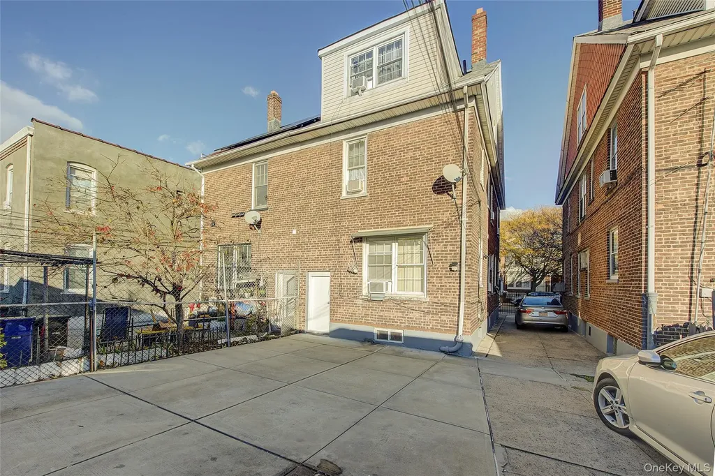 3528 93rd Street Jackson Heights NY 11372