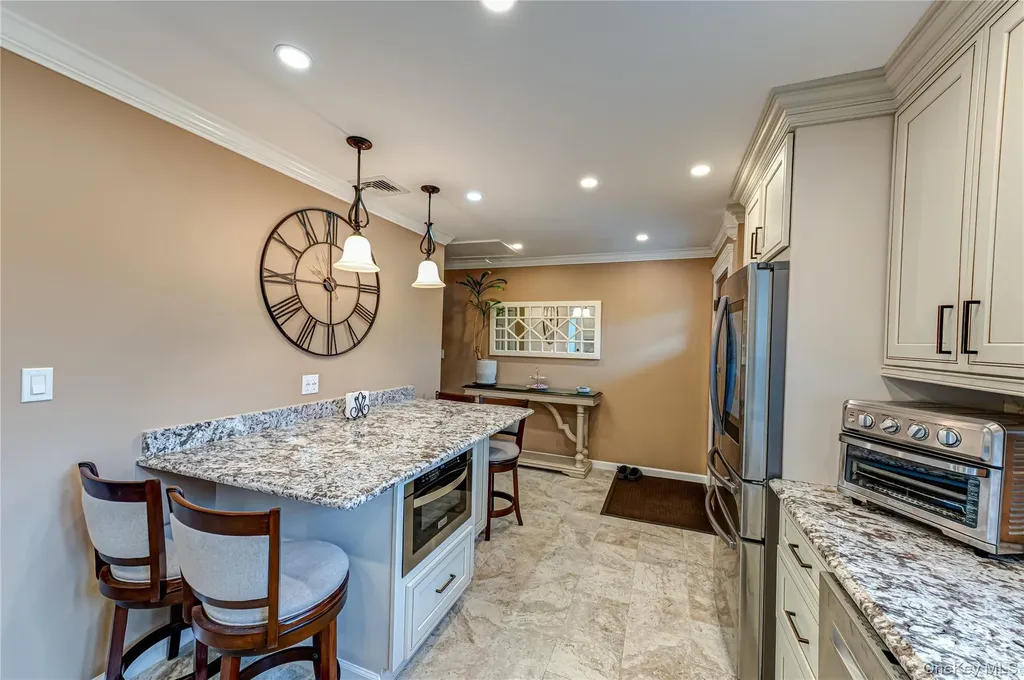 11 Meehan Lane Coram NY 11727