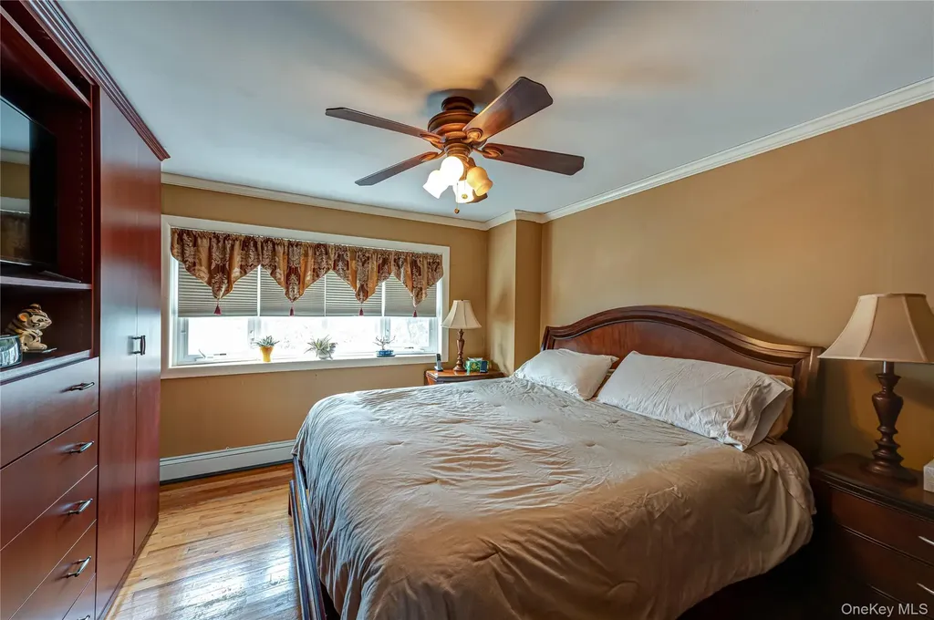 11 Meehan Lane Coram NY 11727