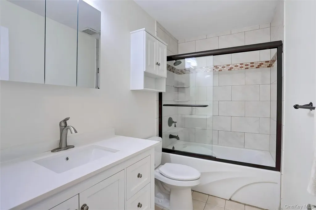 9 Mary Beth Drive Airmont NY 10901