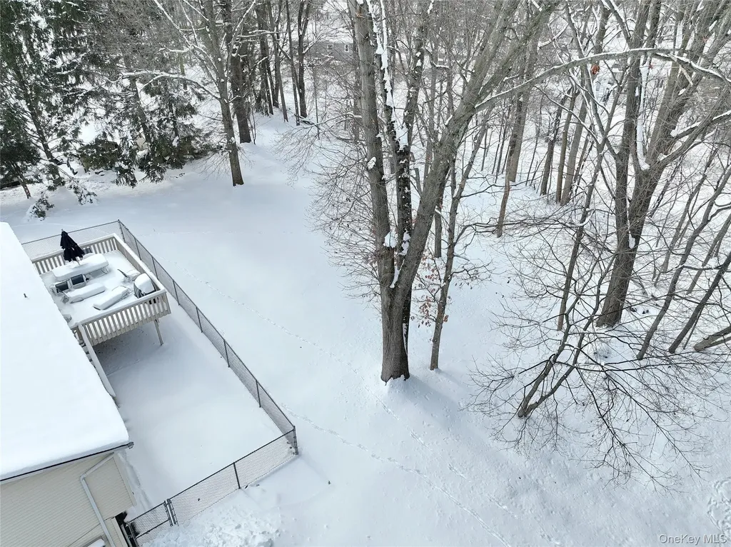 9 Mary Beth Drive Airmont NY 10901