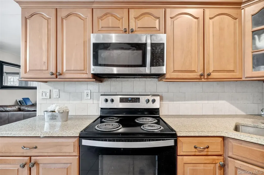 35 Maple Lane Monroe NY 10950