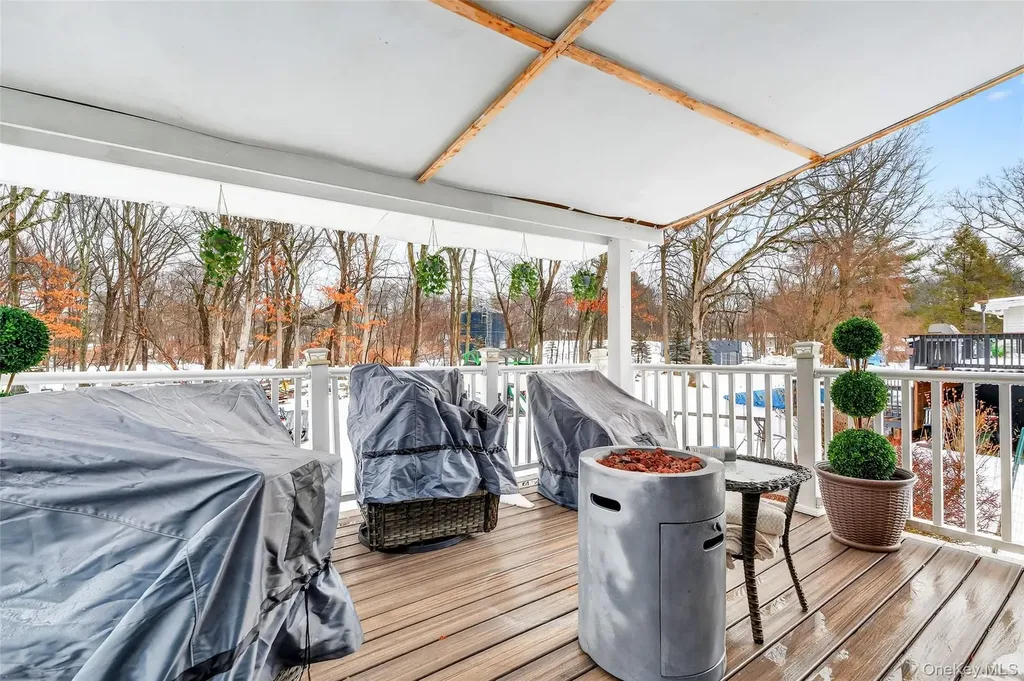 35 Maple Lane Monroe NY 10950