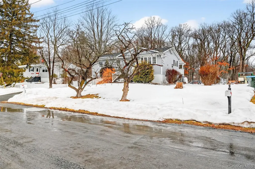 35 Maple Lane Monroe NY 10950