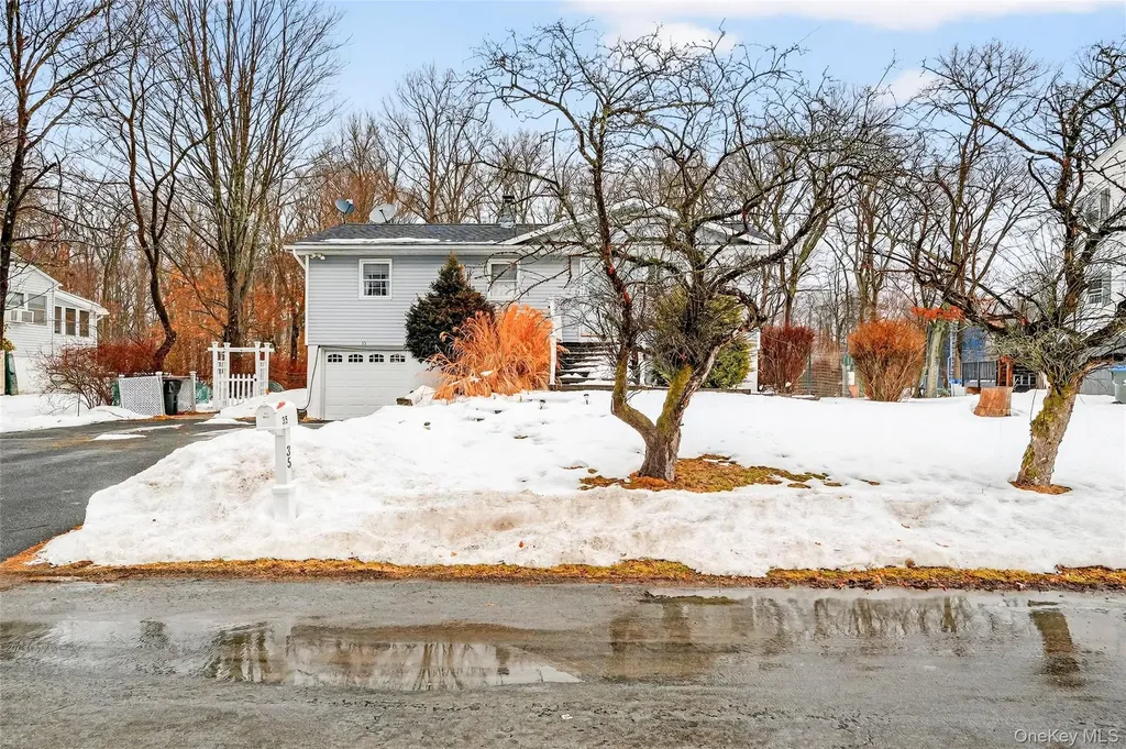 35 Maple Lane Monroe NY 10950