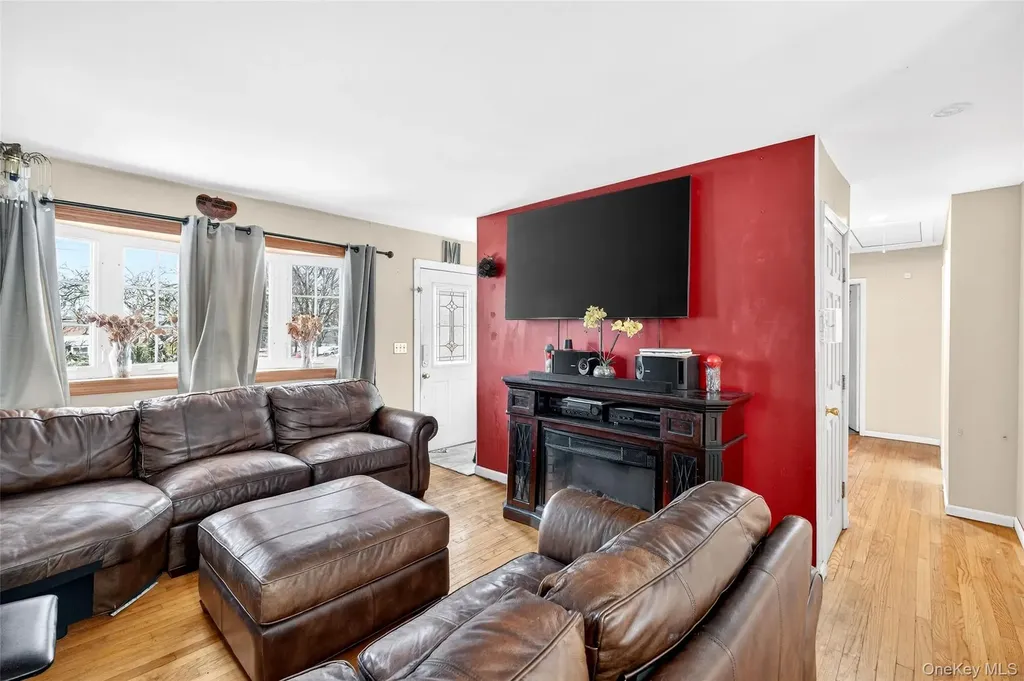 35 Maple Lane Monroe NY 10950