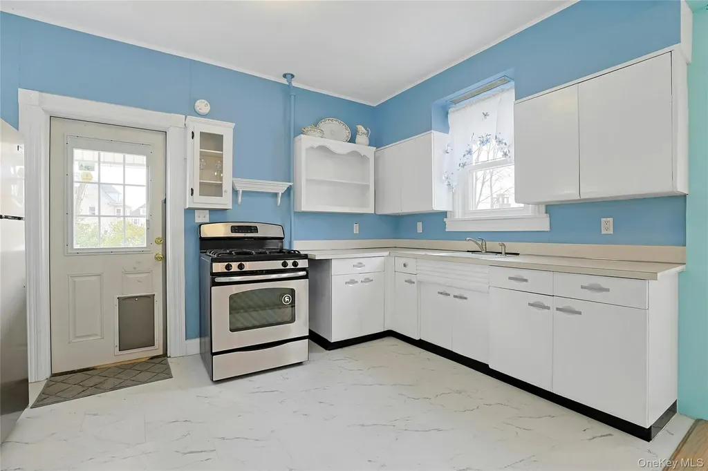 9 Clinton Place Suffern NY 10901