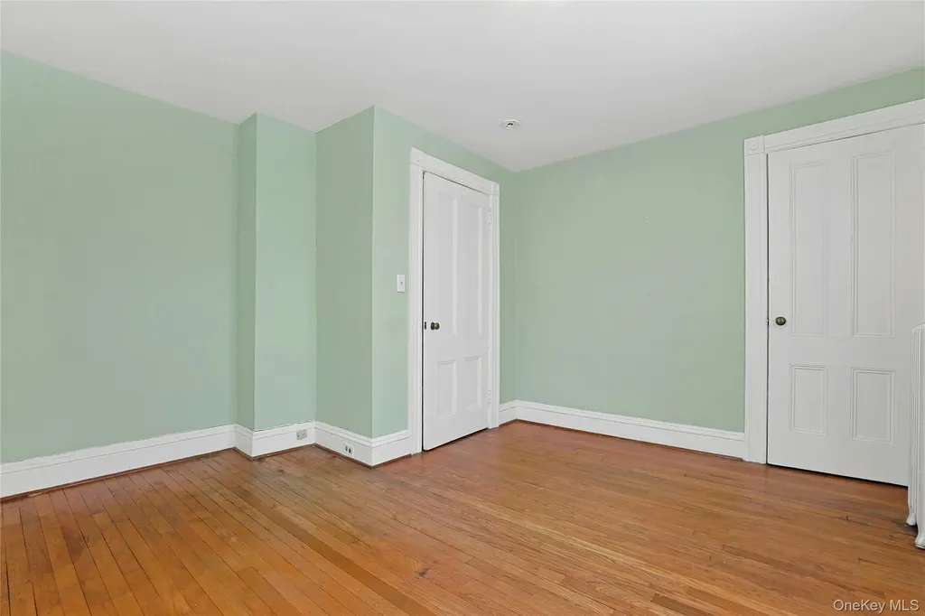 9 Clinton Place Suffern NY 10901