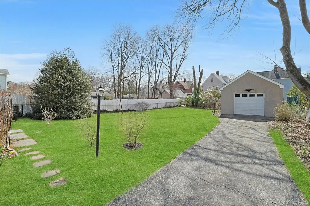 9 Clinton Place Suffern NY 10901