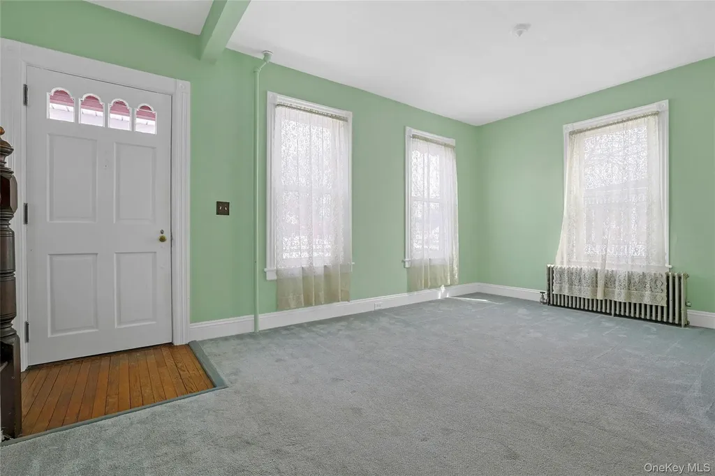 9 Clinton Place Suffern NY 10901