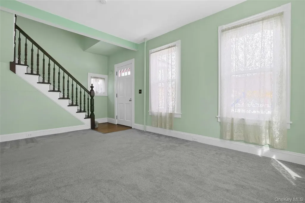 9 Clinton Place Suffern NY 10901