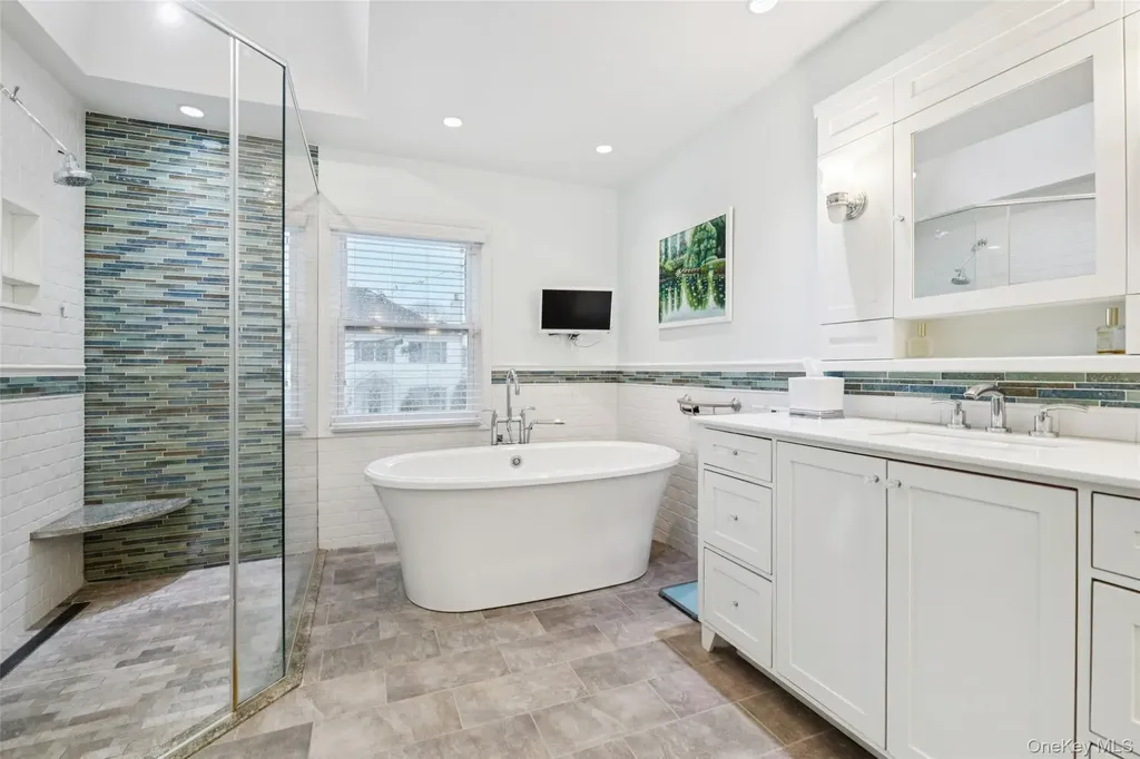 982 Clark Place Woodmere NY 11598
