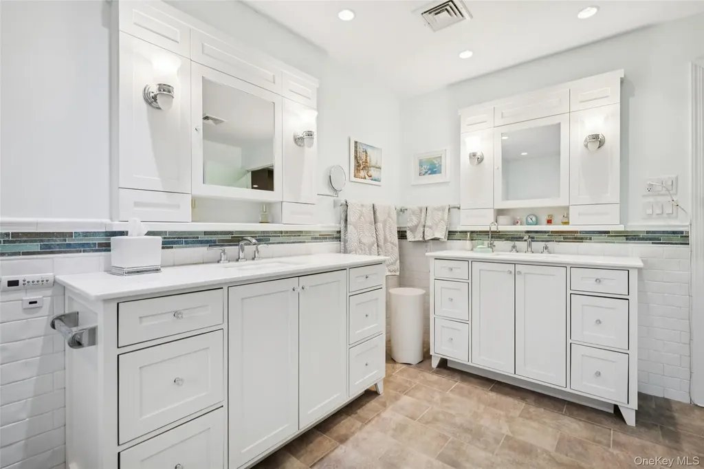 982 Clark Place Woodmere NY 11598