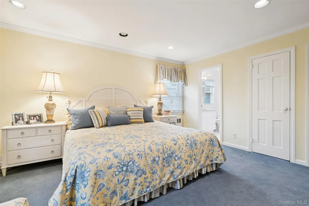 982 Clark Place Woodmere NY 11598