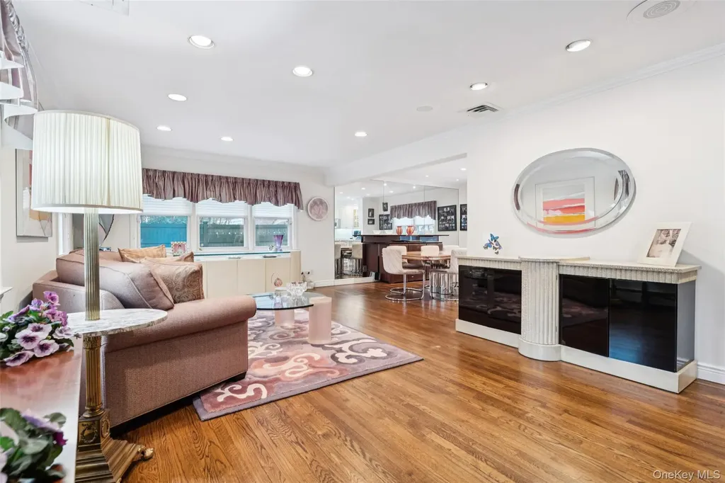 982 Clark Place Woodmere NY 11598