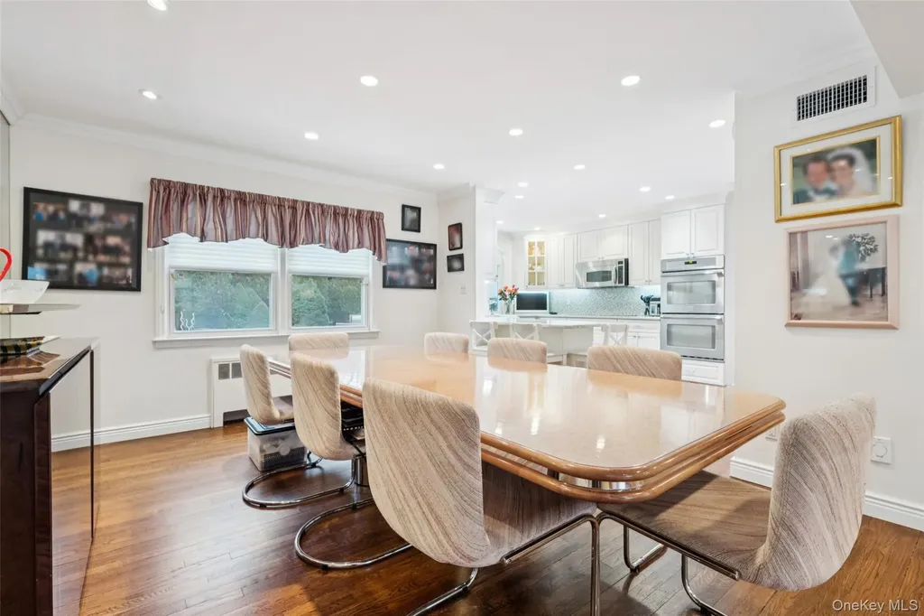 982 Clark Place Woodmere NY 11598