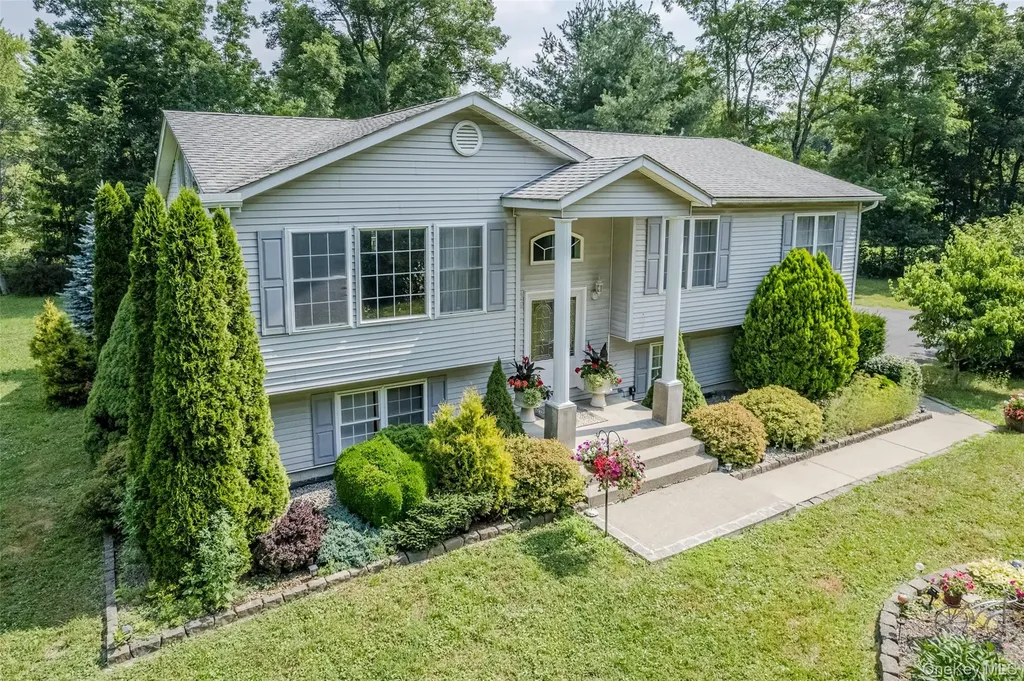 300 Mountain Lodge Road Monroe NY 10950