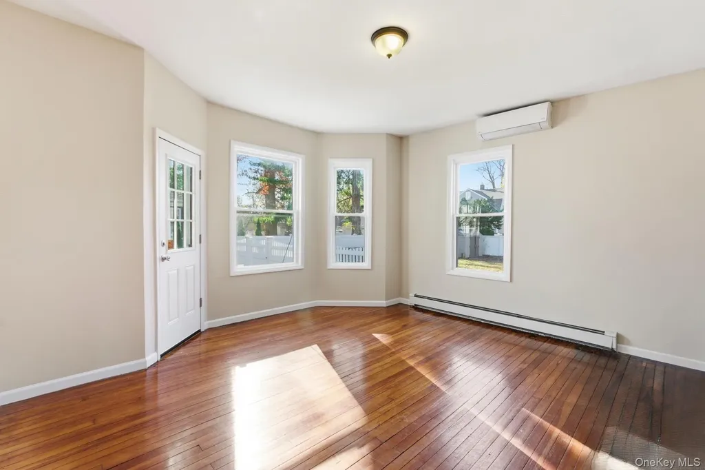 161 Wallace Street Freeport NY 11520