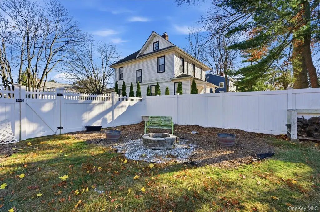 161 Wallace Street Freeport NY 11520