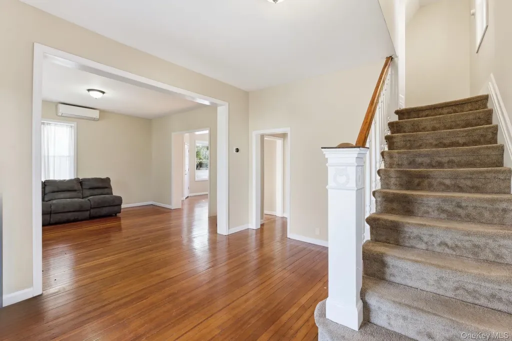161 Wallace Street Freeport NY 11520