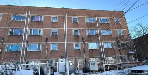 168-66 93rd Avenue Jamaica NY 11433