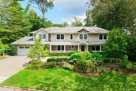 110 Birch Drive East Hills NY 11576