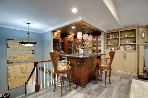 110 Birch Drive East Hills NY 11576