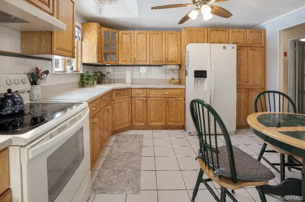 69 Riviera Drive Selden NY 11784