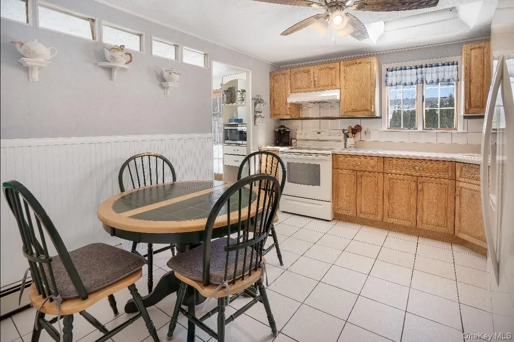 69 Riviera Drive Selden NY 11784