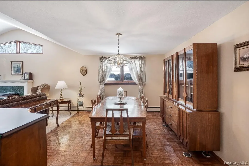 69 Riviera Drive Selden NY 11784