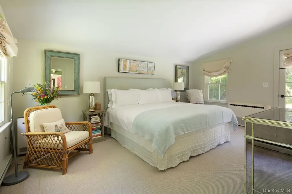 6-8 Old Killearn Road Millbrook NY 12545