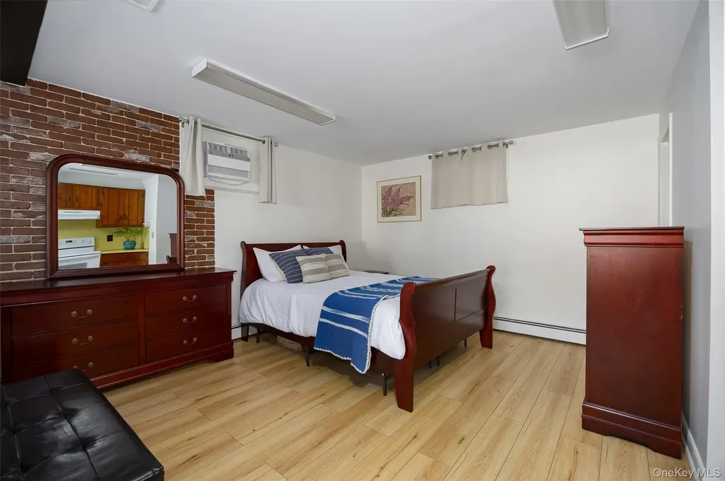 563 Spring Lake Road Red Hook NY 12571