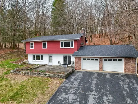 563 Spring Lake Road Red Hook NY 12571