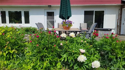 563 Spring Lake Road Red Hook NY 12571