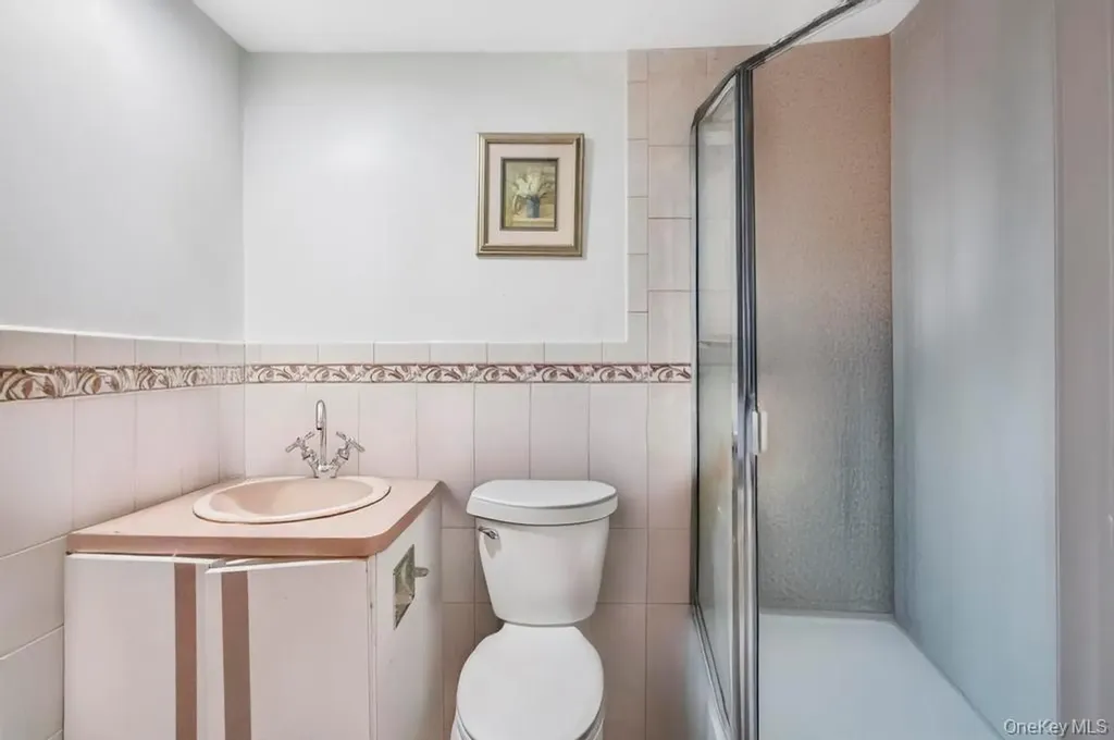 3263 Milburn Avenue Baldwin Harbor NY 11510