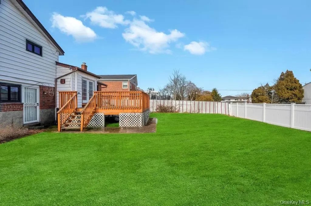 3263 Milburn Avenue Baldwin Harbor NY 11510