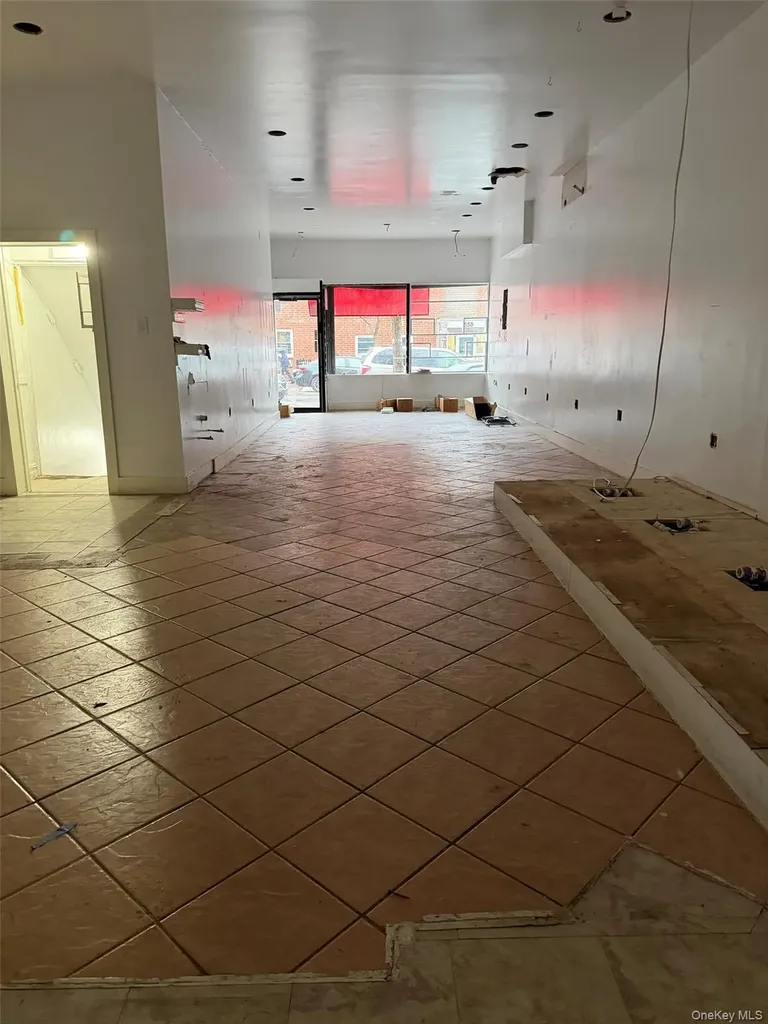 551 Knickerbocker Avenue Brooklyn NY 11221