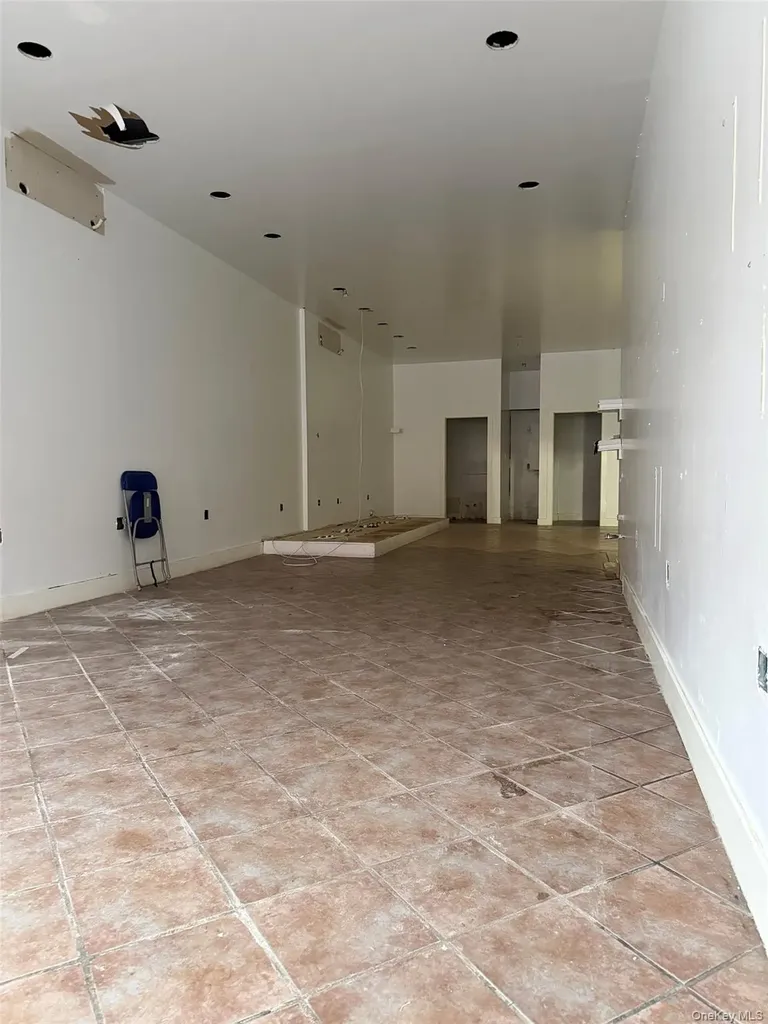 551 Knickerbocker Avenue Brooklyn NY 11221