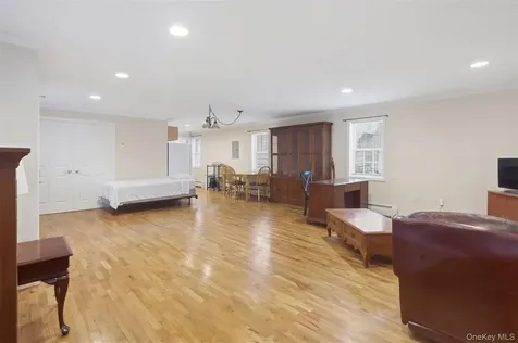 106 Newport Bridge Road Warwick NY 10990
