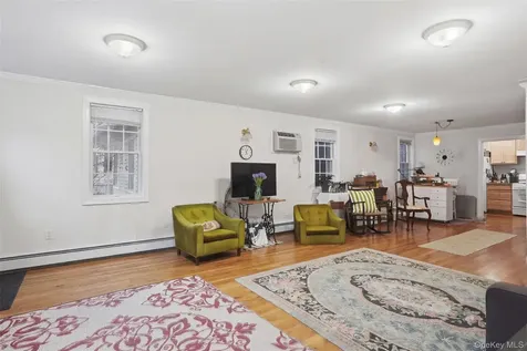 106 Newport Bridge Road Warwick NY 10990