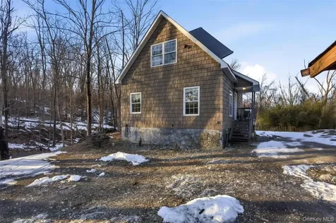 106 Newport Bridge Road Warwick NY 10990