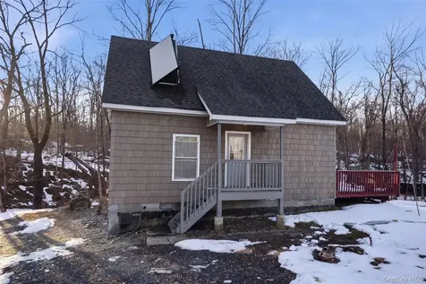 106 Newport Bridge Road Warwick NY 10990