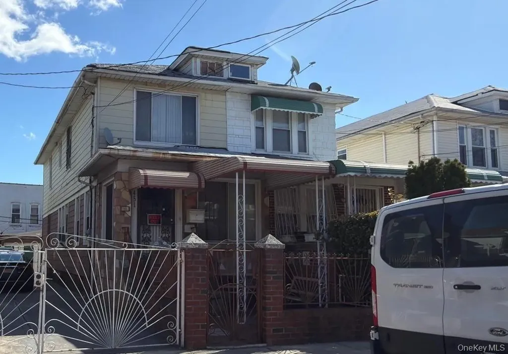 451 E 49th Street Brooklyn NY 11203