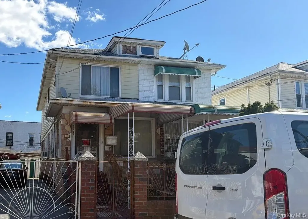 451 E 49th Street Brooklyn NY 11203