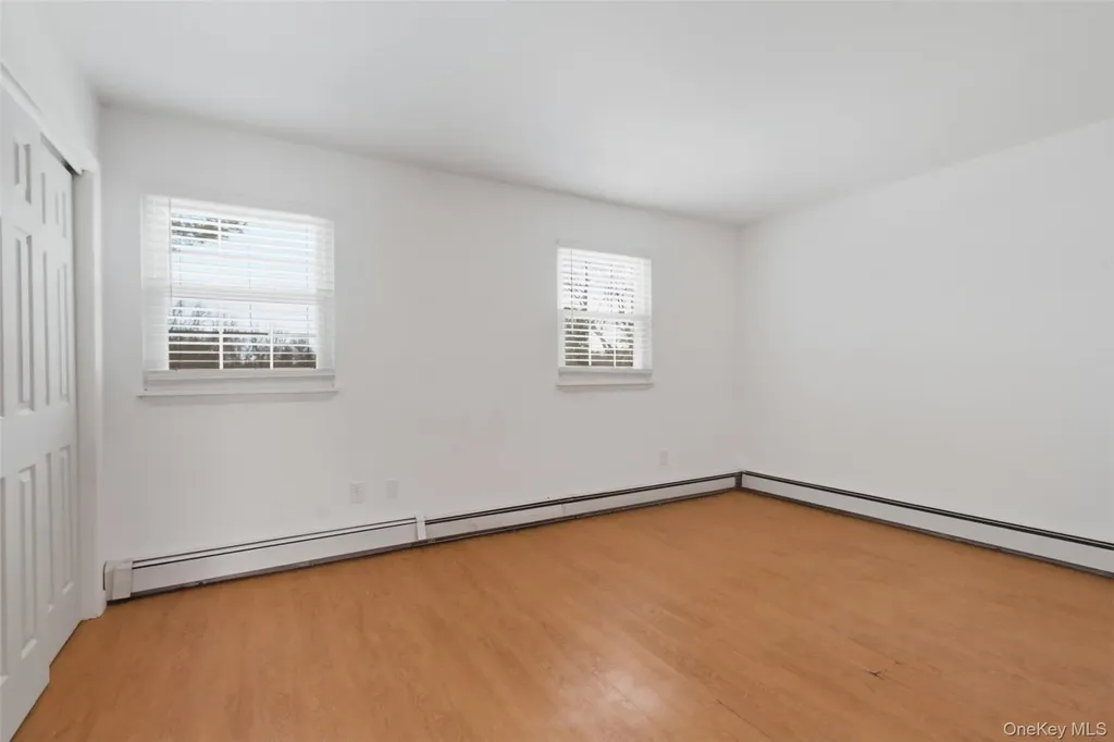 8 Ivy Court Fishkill NY 12524