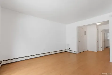 8 Ivy Court Fishkill NY 12524