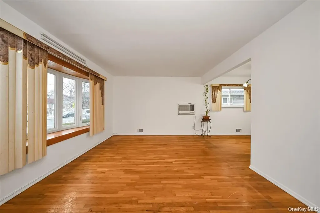 206-50 46th Avenue Bayside NY 11361