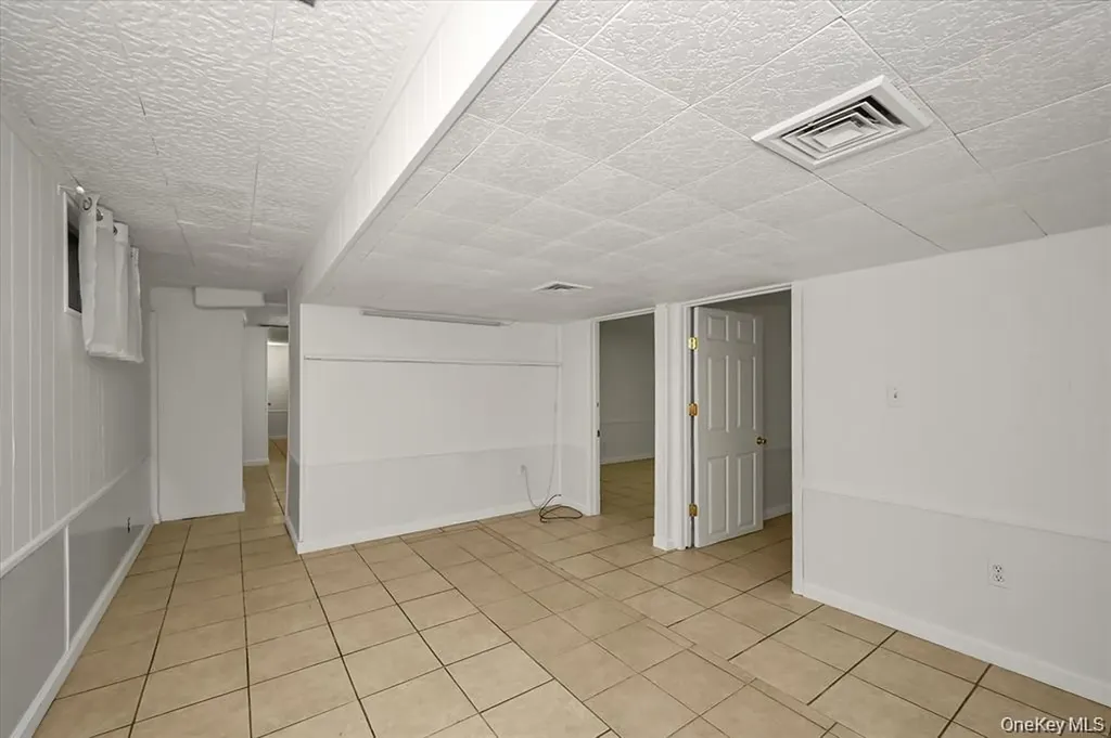 206-50 46th Avenue Bayside NY 11361